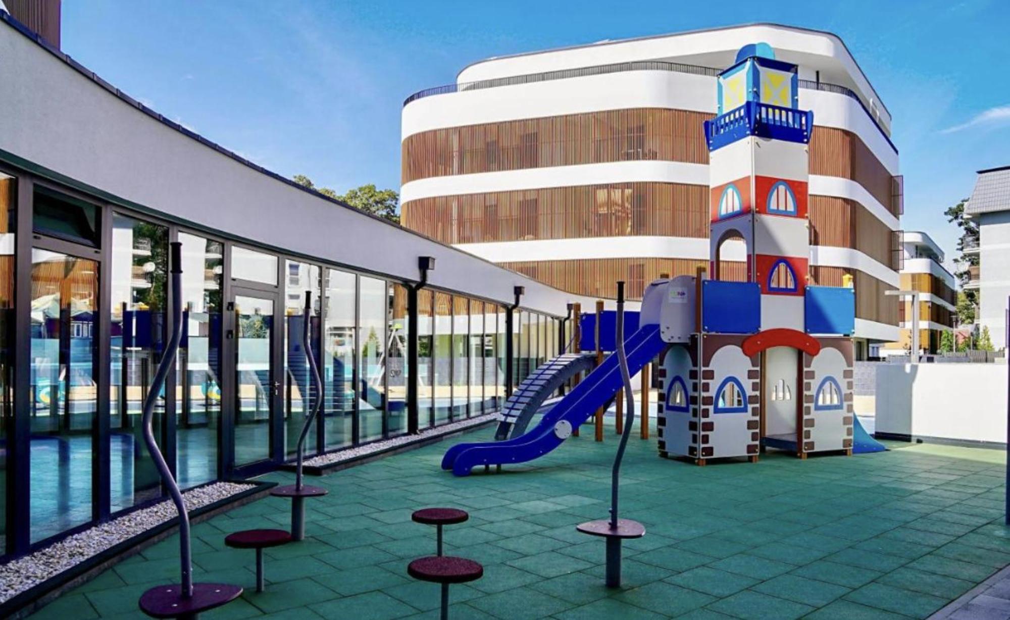 Baltic Waves Resort & Spa Miedzyzdroje Exteriör bild