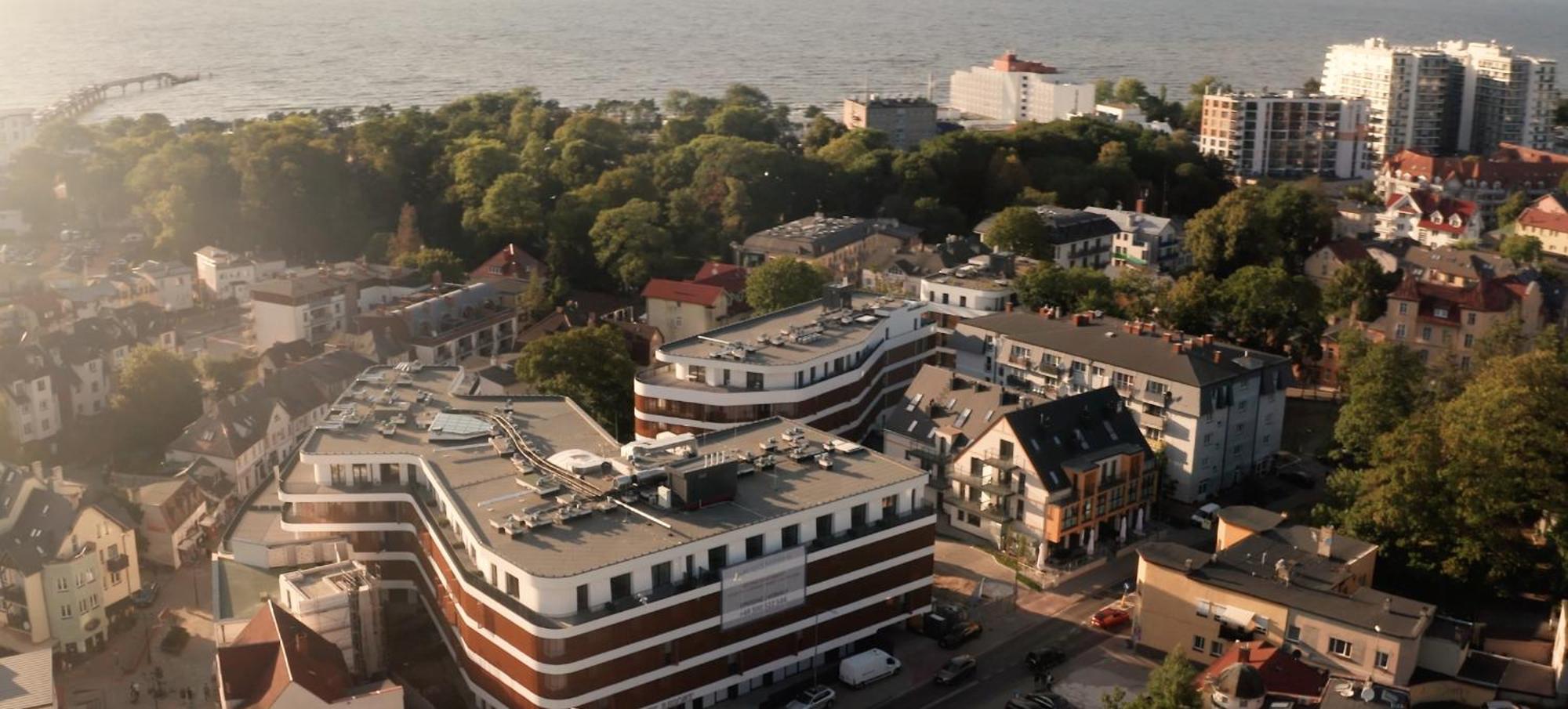 Baltic Waves Resort & Spa Miedzyzdroje Exteriör bild